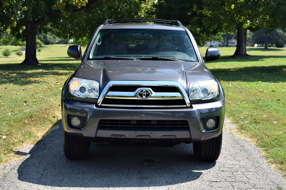 2007 Toyota 4Runner 4th Gen - Image 2 of 31