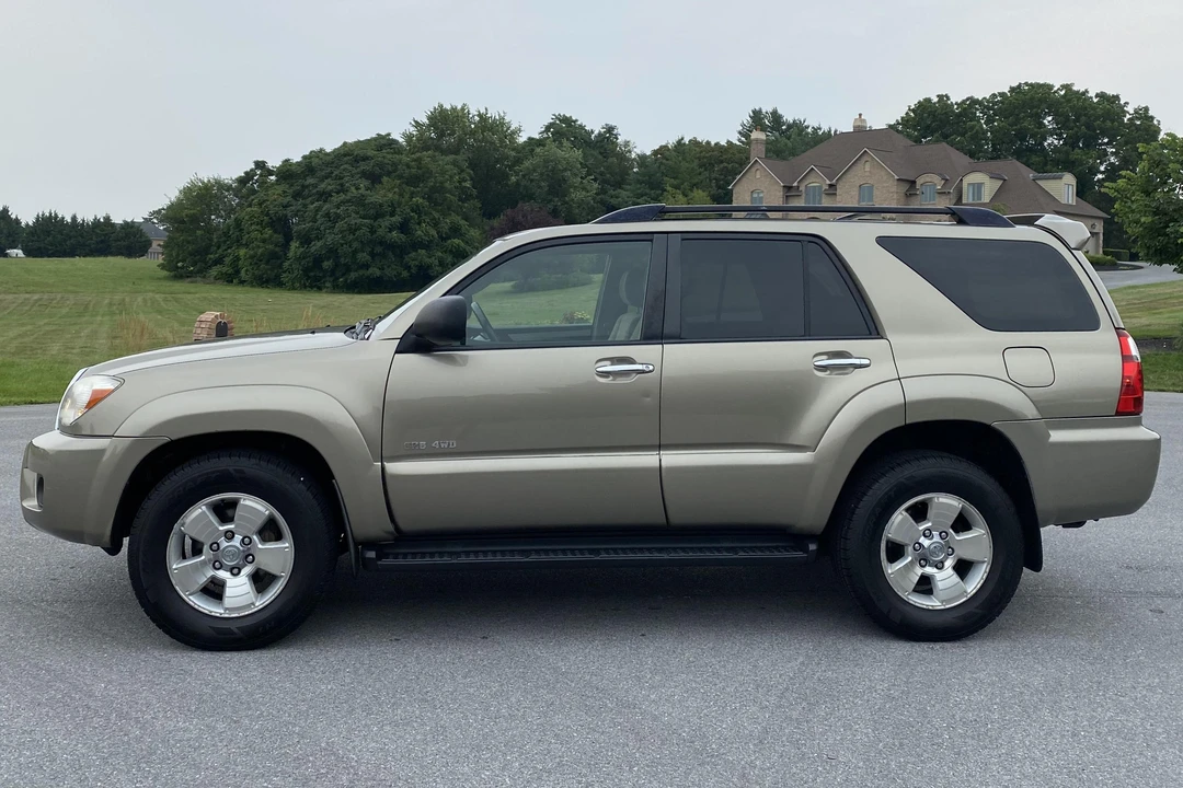 2007 Toyota 4Runner 4th Gen - Image 8 of 31