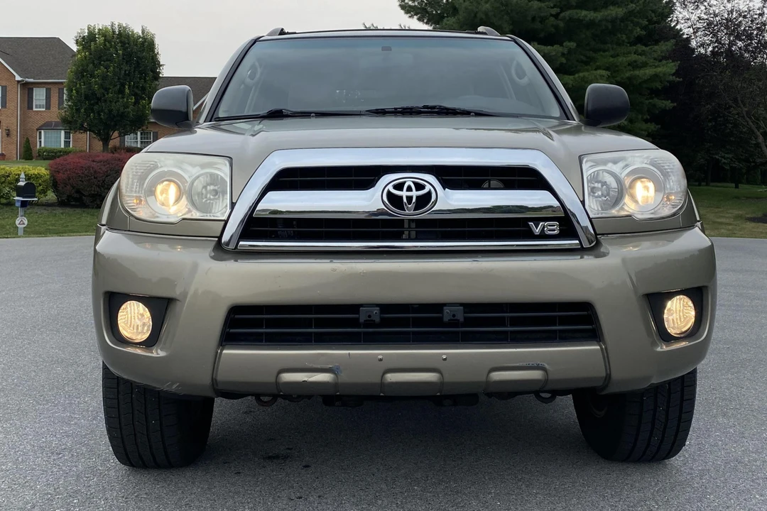 2007 Toyota 4Runner 4th Gen - Image 2 of 31
