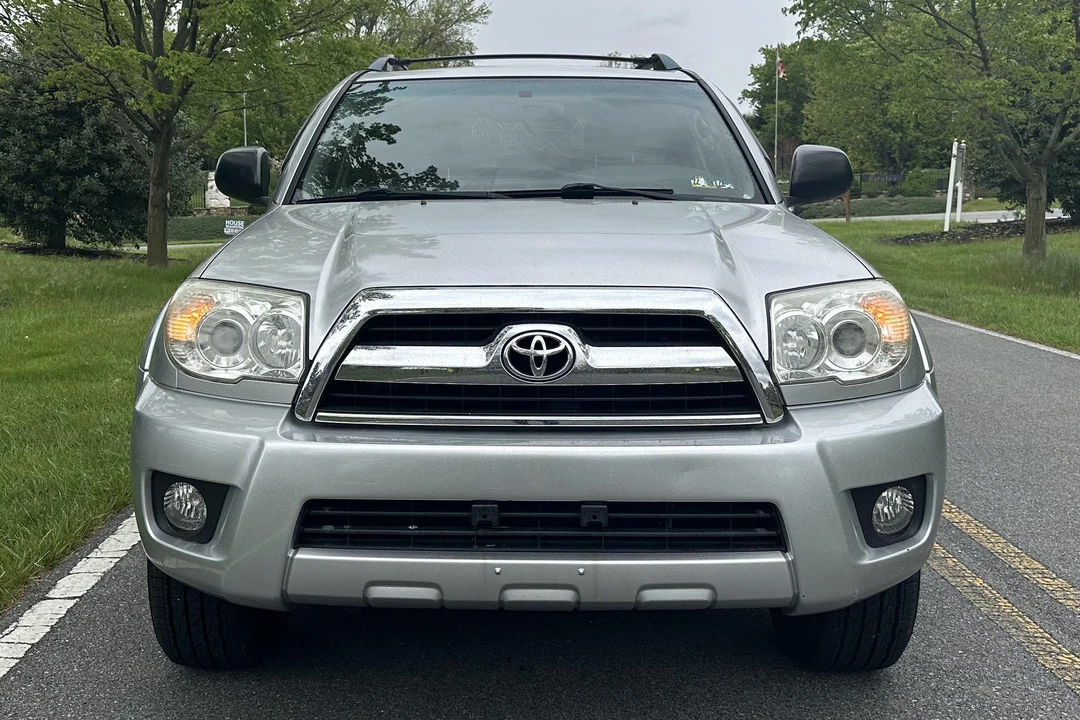 2007 Toyota 4Runner 4th Gen - Image 2 of 31