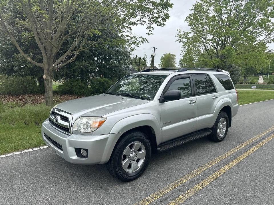 2007 Toyota 4Runner 4th Gen - Image 12 of 31