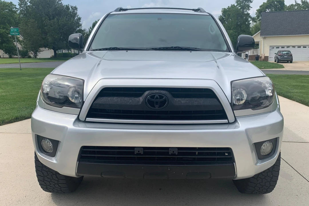 2007 Toyota 4Runner 4th Gen - Image 2 of 31