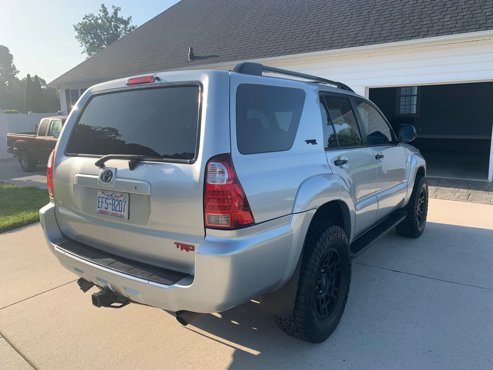 2007 Toyota 4Runner 4th Gen - Image 15 of 31