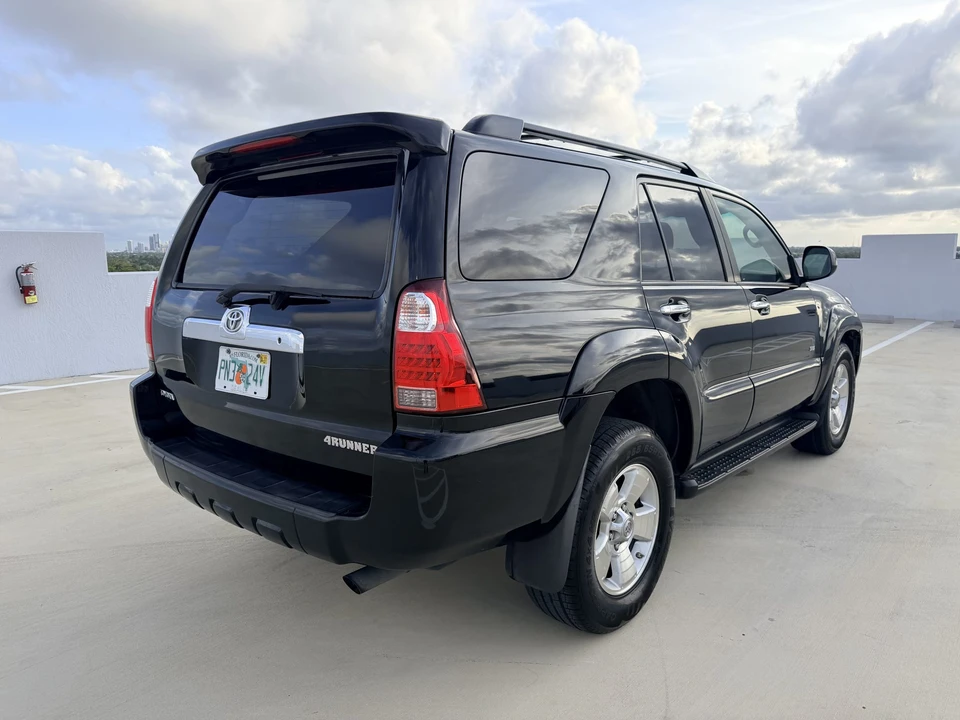 2007 Toyota 4Runner 4th Gen - Image 14 of 31