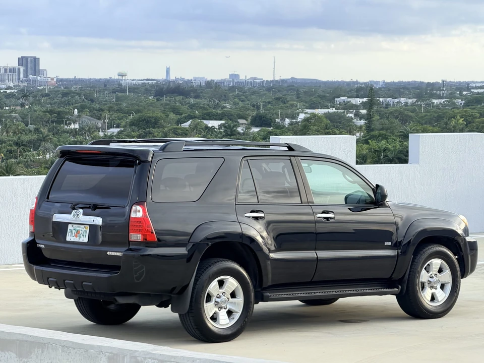2007 Toyota 4Runner 4th Gen - Image 16 of 31