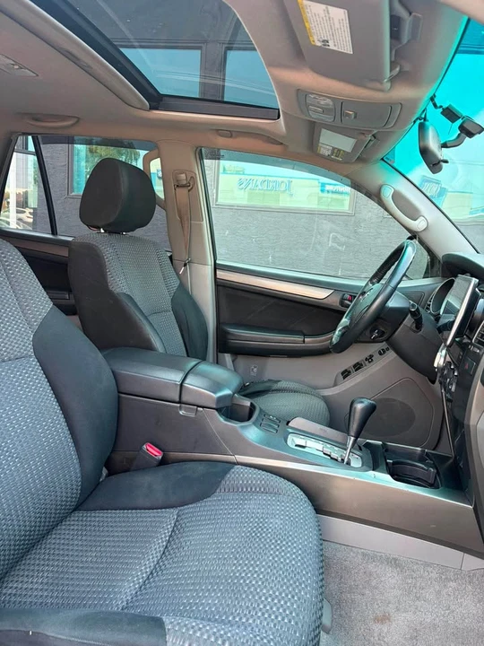 2007 Toyota 4Runner 4th Gen - Image 17 of 18