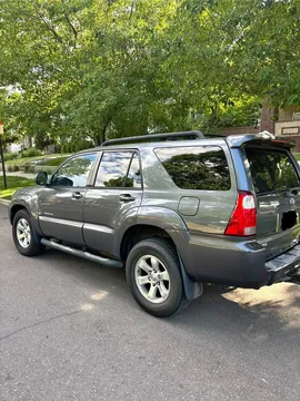 2007 Toyota 4Runner SR5 Sport Utility 2D