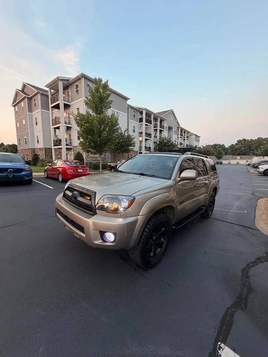 2007 Toyota 4Runner 4th Gen - Image 8 of 17
