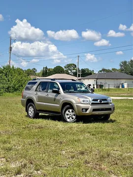 2007 Toyota 4Runner SR5 Sport Utility 2D