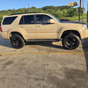 2007 Toyota 4Runner SR5 Sport Utility 2D