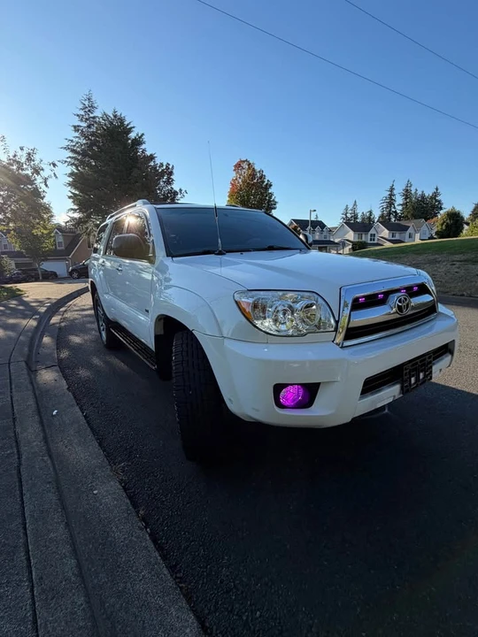 2007 Toyota 4Runner 4th Gen - Image 3 of 10