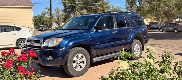 2007 Toyota 4Runner SR5 Sport Utility 2D