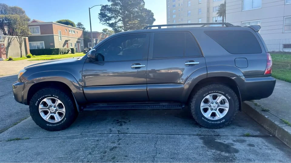 2007 Toyota 4Runner 4th Gen - Image 2 of 10
