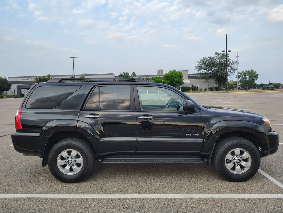 2007 Toyota 4Runner 4th Gen - Image 3 of 16