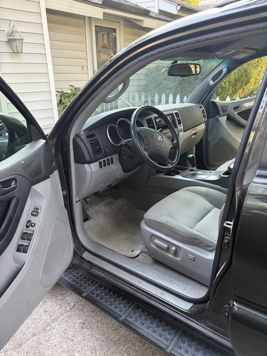 2007 Toyota 4Runner 4th Gen - Image 6 of 11