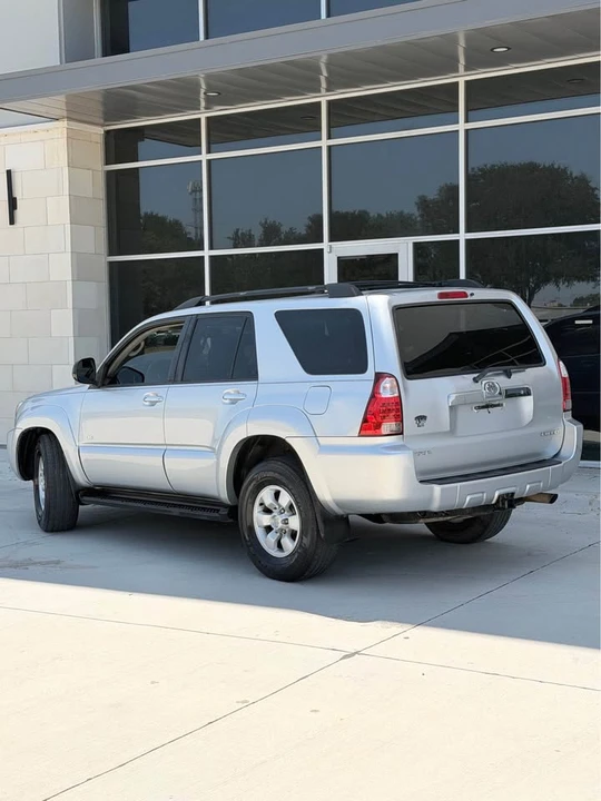 2007 Toyota 4Runner 4th Gen - Image 2 of 14