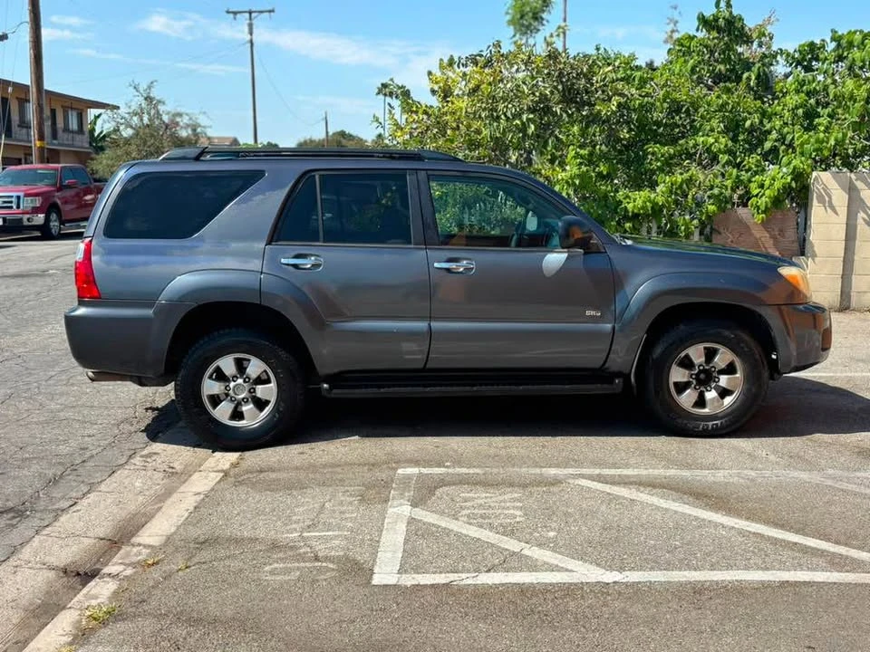 2007 Toyota 4Runner 4th Gen - Image 3 of 10