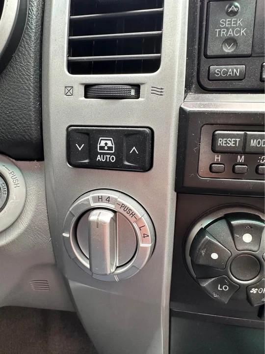 2007 Toyota 4Runner 4th Gen - Image 14 of 15