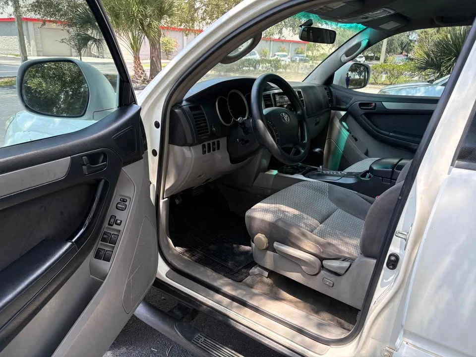 2007 Toyota 4Runner 4th Gen - Image 6 of 9