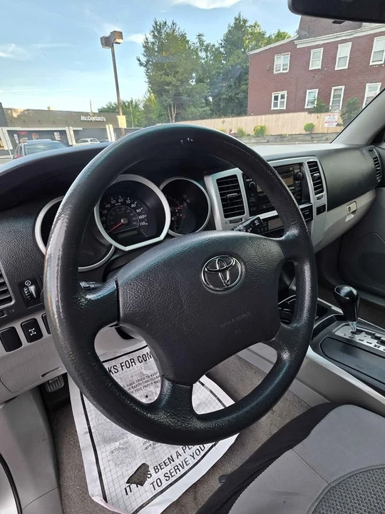 2007 Toyota 4Runner 4th Gen - Image 11 of 17