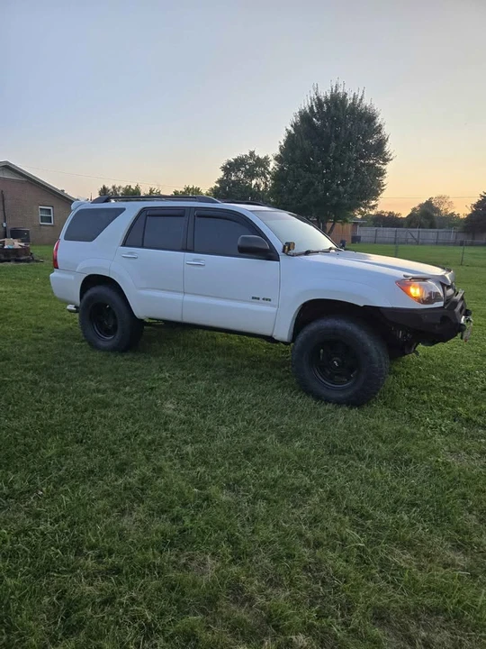 2007 Toyota 4Runner 4th Gen - Image 3 of 9