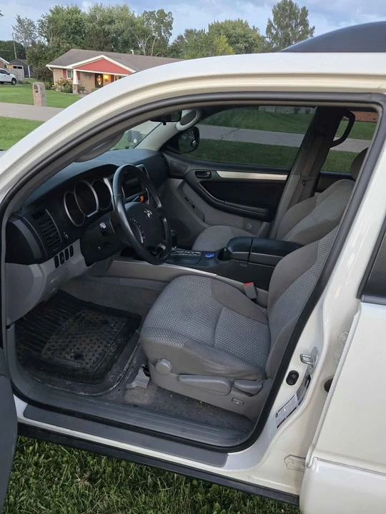 2007 Toyota 4Runner 4th Gen - Image 7 of 9