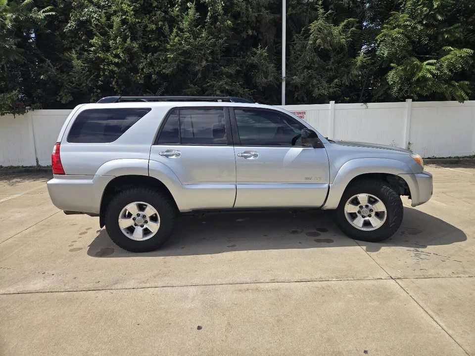 2007 Toyota 4Runner 4th Gen - Image 8 of 19