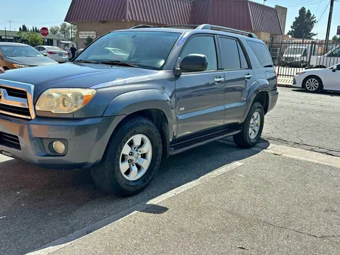 2007 Toyota 4Runner SR5 Sport Utility 4D