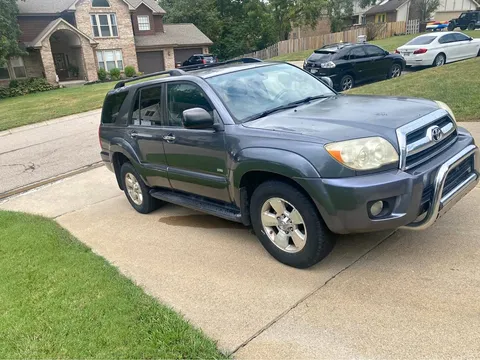2007 Toyota 4Runner SR5 Sport Utility 4D
