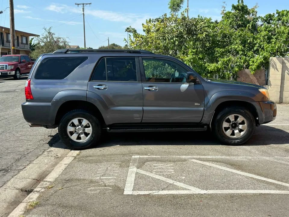 2007 Toyota 4Runner 4th Gen - Image 4 of 9