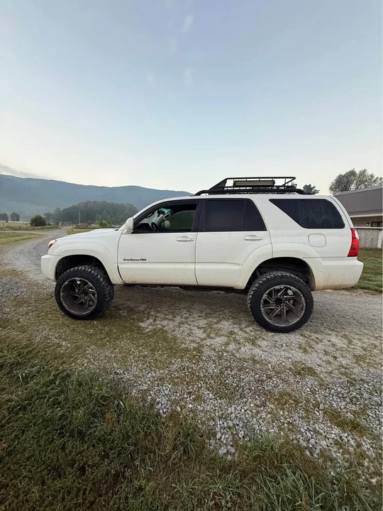 2007 Toyota 4Runner 4th Gen - Image 13 of 14