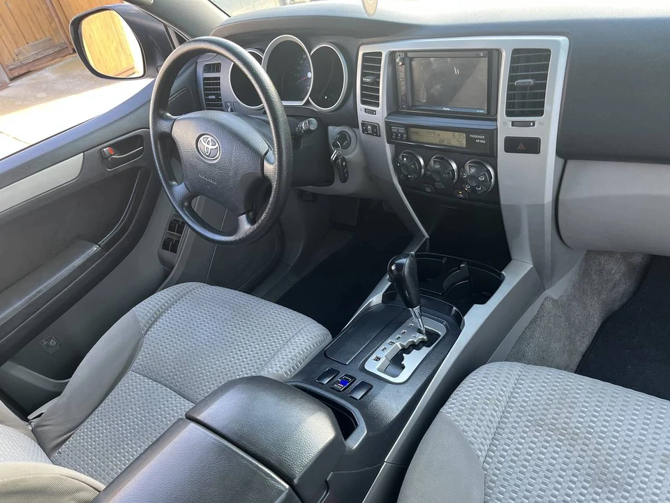 2007 Toyota 4Runner - Image 12 of 16