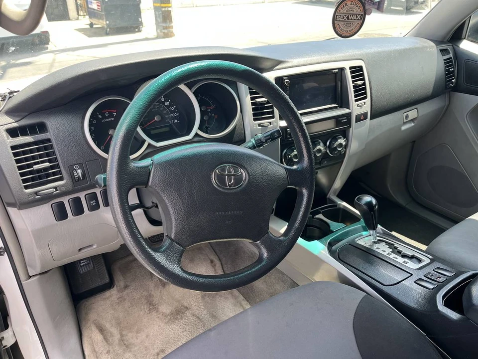 2007 Toyota 4Runner - Image 8 of 16