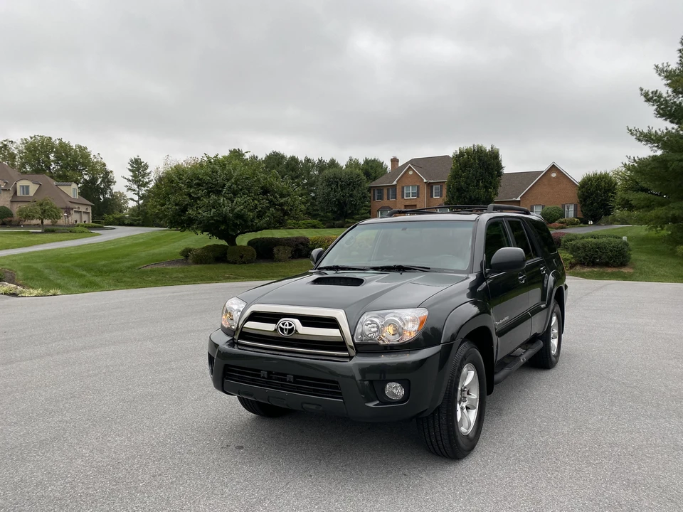 2007 Toyota 4Runner 4th Gen - Image 10 of 31