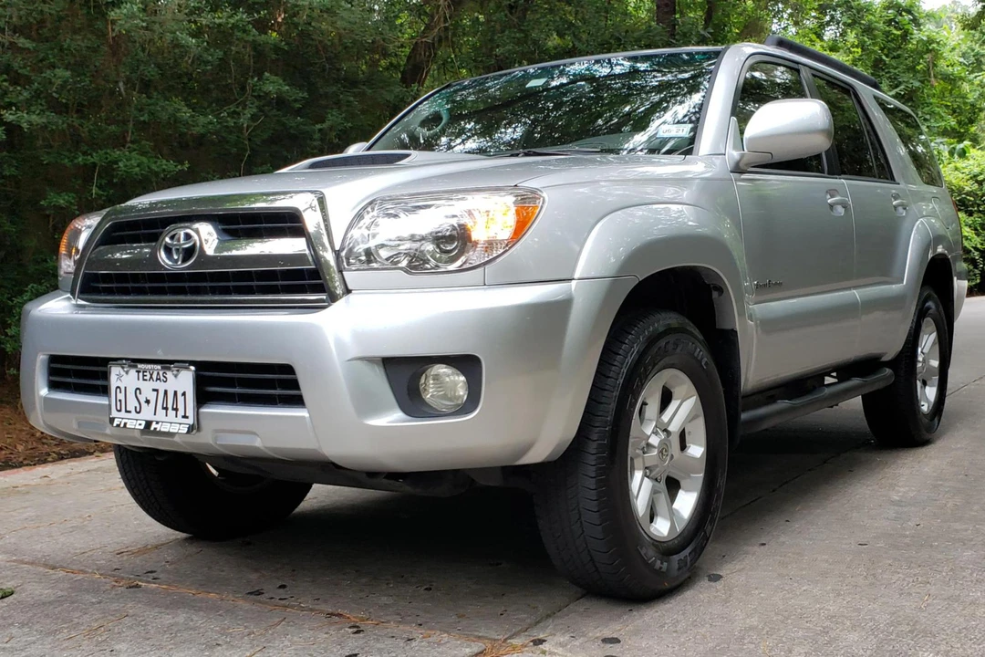 2007 Toyota 4Runner 4th Gen - Image 3 of 31