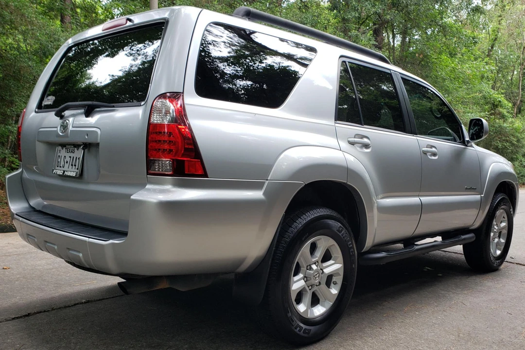 2007 Toyota 4Runner 4th Gen - Image 4 of 31