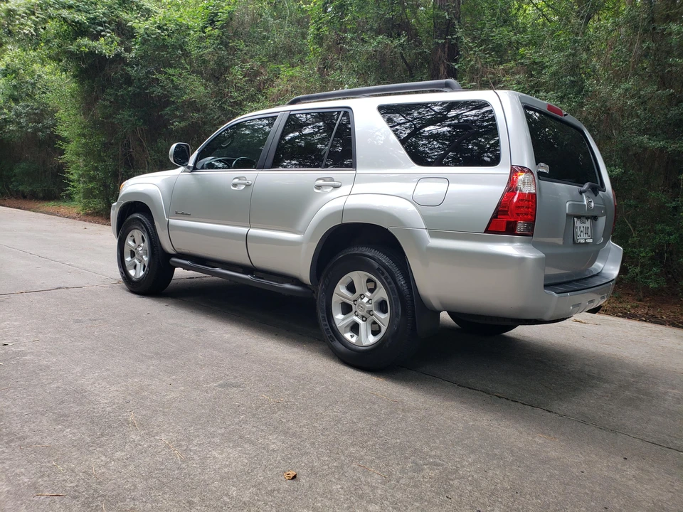 2007 Toyota 4Runner 4th Gen - Image 10 of 31