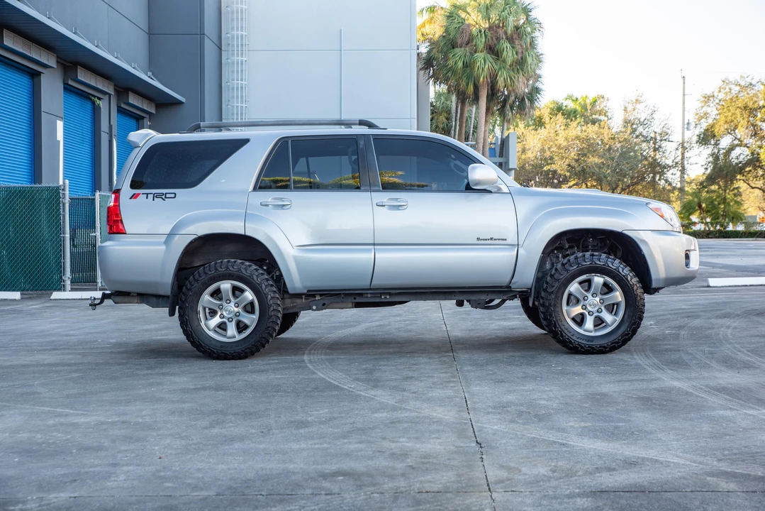 2007 Toyota 4Runner 4th Gen - Image 4 of 31