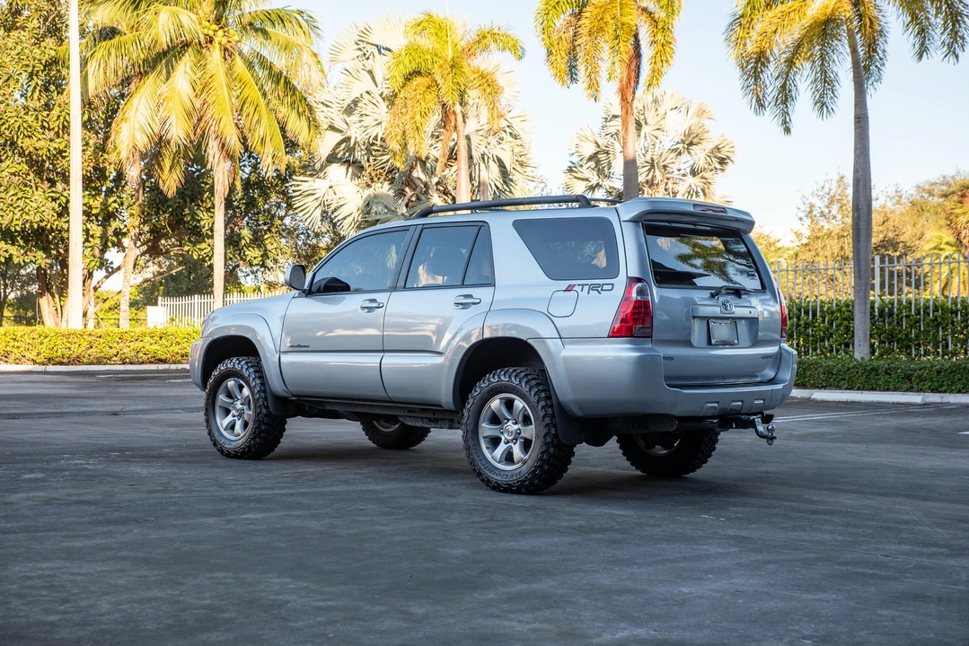 2007 Toyota 4Runner 4th Gen - Image 2 of 31