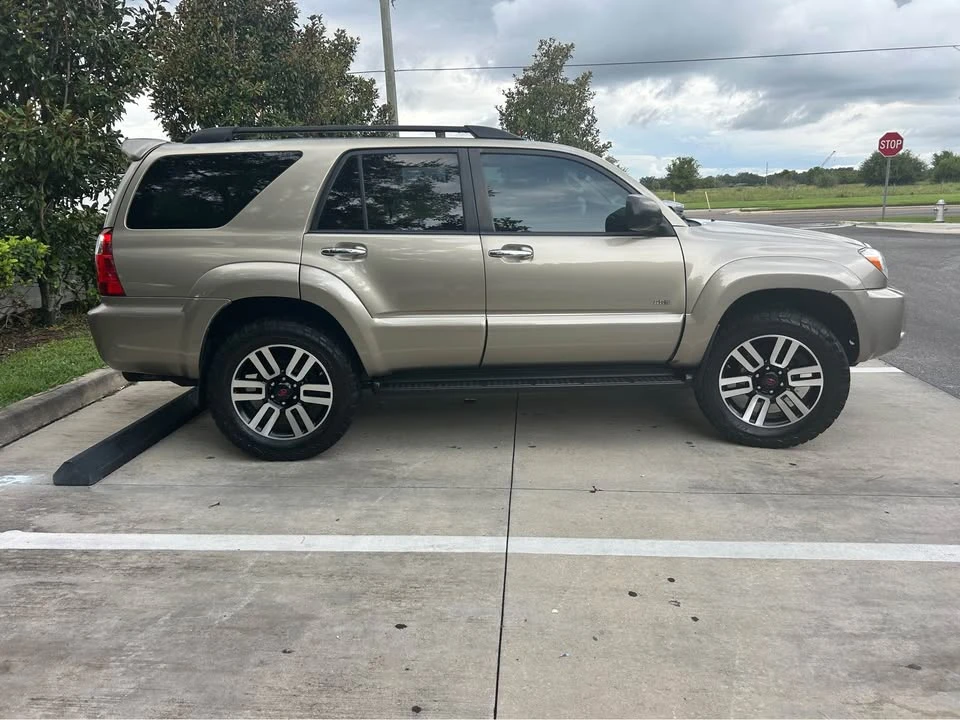 2007 Toyota 4Runner 4th Gen - Image 4 of 10