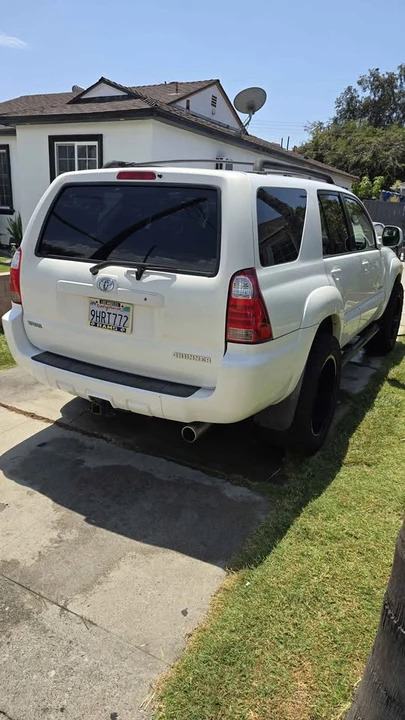 2007 Toyota 4Runner 4th Gen - Image 3 of 10