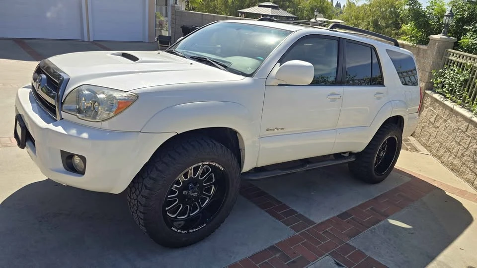 2007 Toyota 4Runner 4th Gen - Image 3 of 11