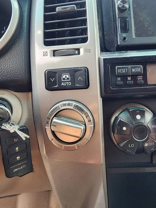 2007 Toyota 4Runner 4th Gen - Image 14 of 24