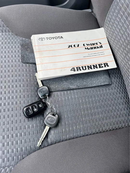 2007 Toyota 4Runner 4th Gen - Image 10 of 14
