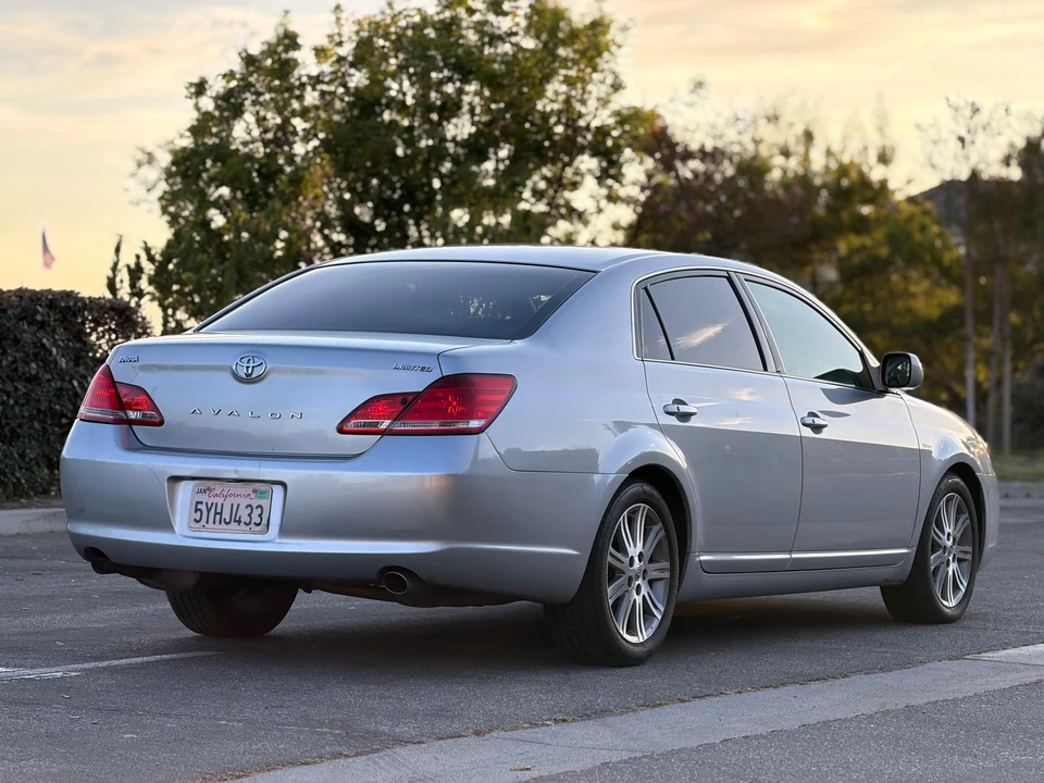 2007 Toyota Avalon 3rd Gen - Image 25 of 31