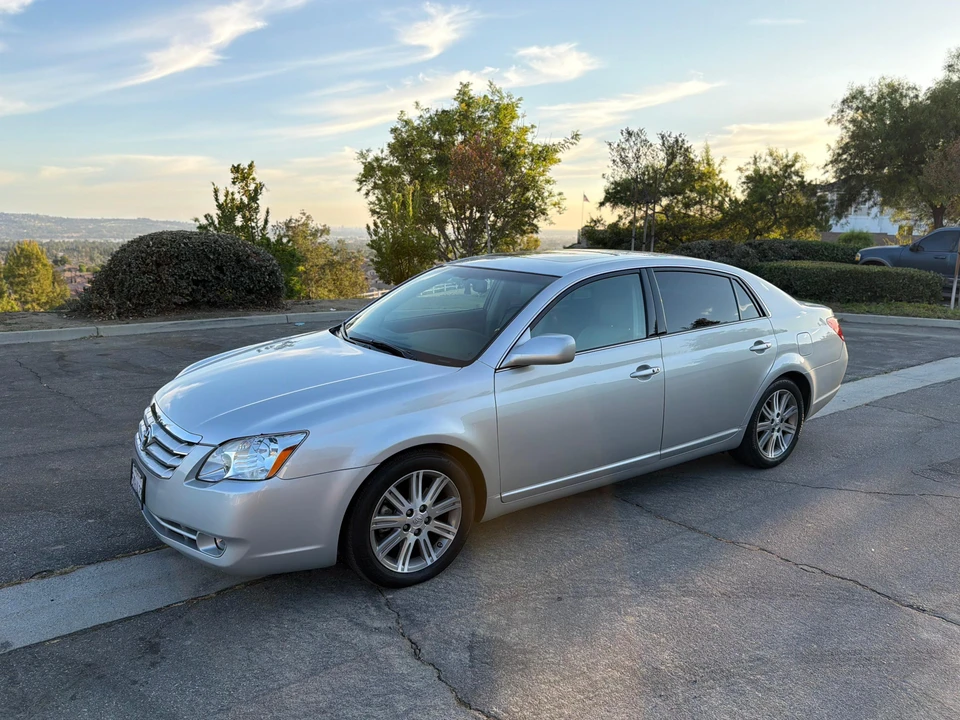 2007 Toyota Avalon 3rd Gen - Image 13 of 31