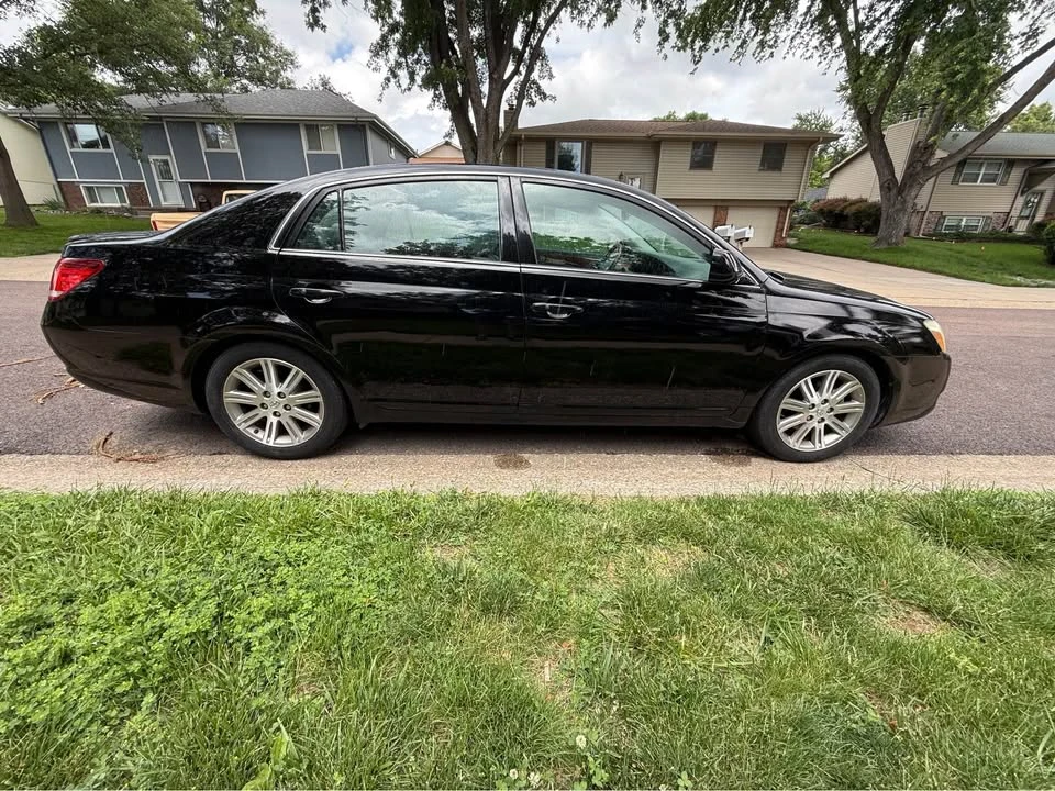 2007 Toyota Avalon 3rd Gen - Image 4 of 11