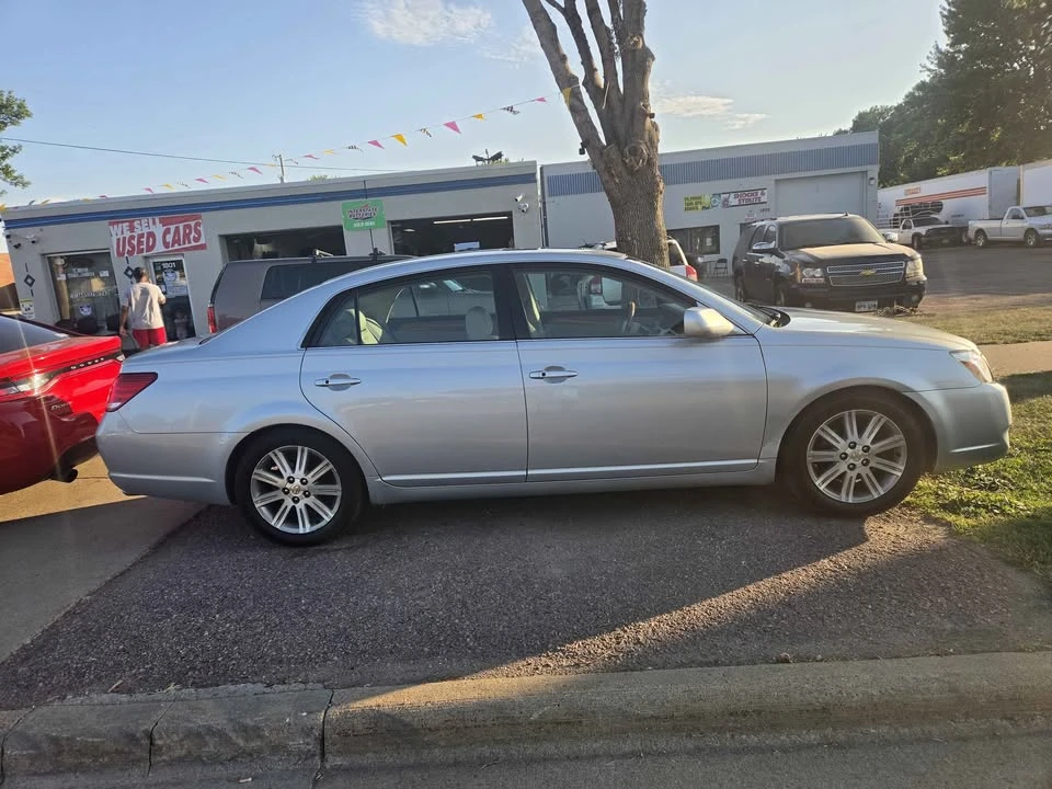 2007 Toyota Avalon 3rd Gen - Image 3 of 13
