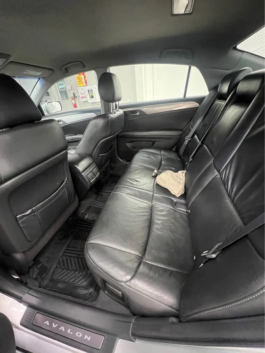 2007 Toyota Avalon 3rd Gen - Image 3 of 4
