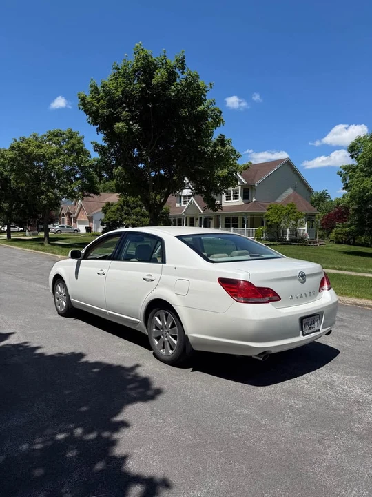 2007 Toyota Avalon 3rd Gen - Image 5 of 14